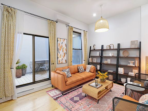 3rd image of 88 Meserole Ave APT 1D