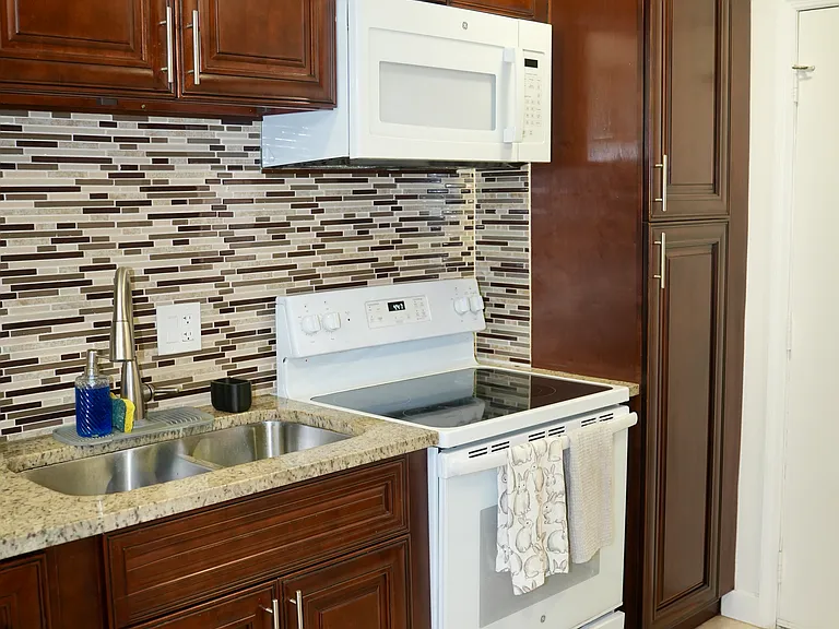 6001 N Falls Circle Dr #203 — Photo 5
