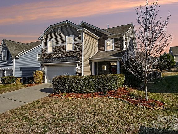 2nd image of 3009 Canopy Dr