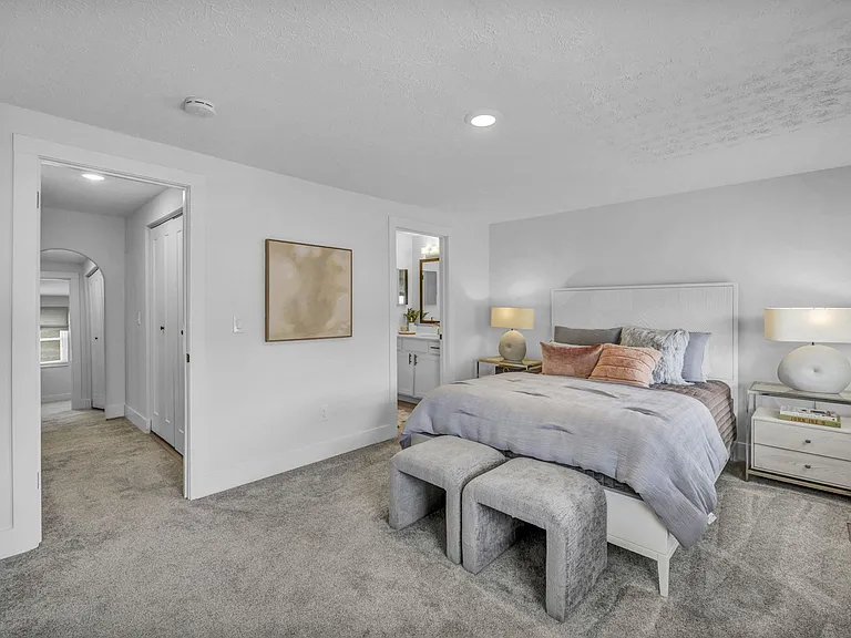 Bedroom Spacious Bedrooms