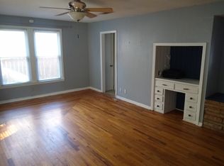 8052 Woodvale Rd, Fort Worth, TX 76135