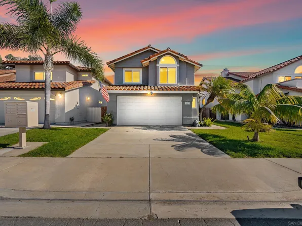 1813 Avenida Segovia, Oceanside, CA 92056