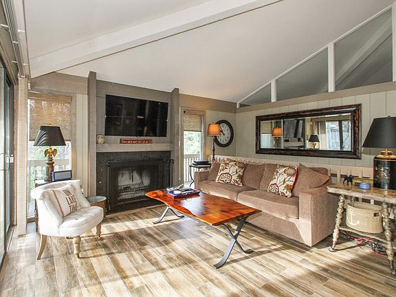 Upper Level Living Room