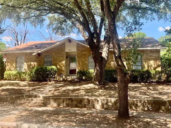 2917 Clover Valley Dr, Garland, TX 75043