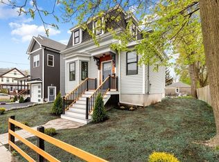 11 Central Ave #11, Medford, MA 02155