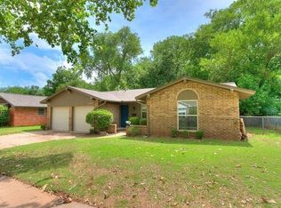 1024 Washington St, Edmond, OK 73034