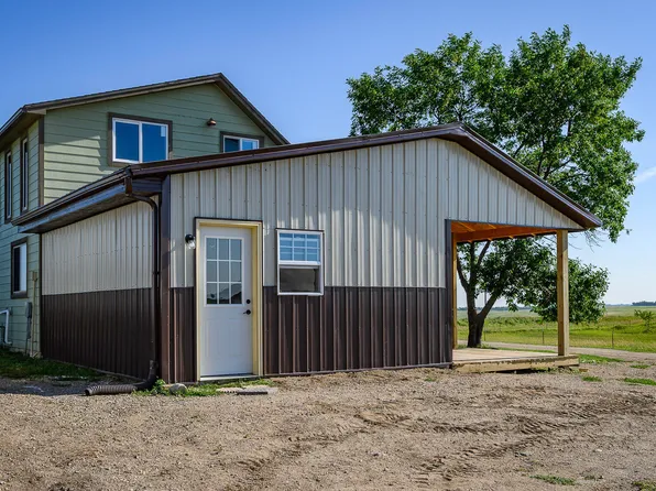1988 41st St E, Driscoll, ND 58532
