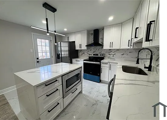 12314 Bonfire Dr — Photo 10