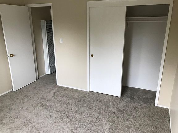 4th image of 580 Columbia Ave