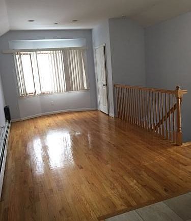 2nd image of 15158 18th Avenue # Fl 2