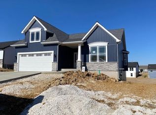 94 River Rock Dr, Moscow Mills, MO 63362