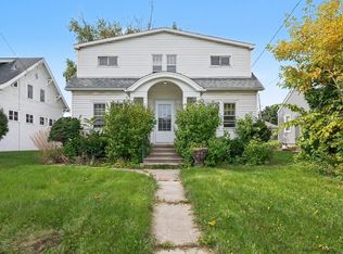 1413 N Richmond Rd, McHenry, IL 60050