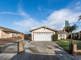 9329 Aegean Dr, Riverside, CA 92503