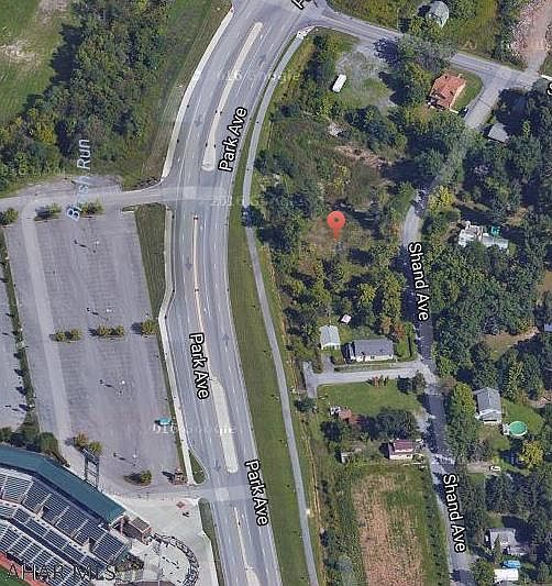 1st image of 1016 Shand Ave