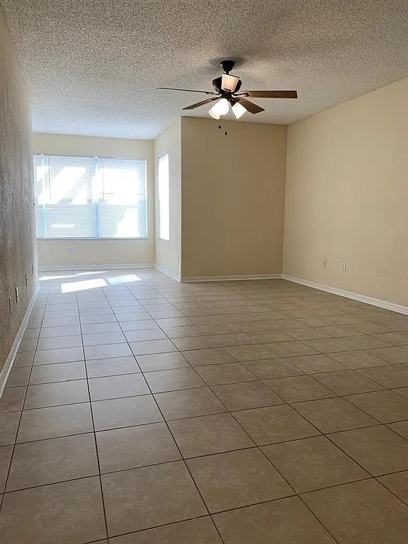 1 bed, 1.0 bath, 711 sqft, $1,400 — Photo 4
