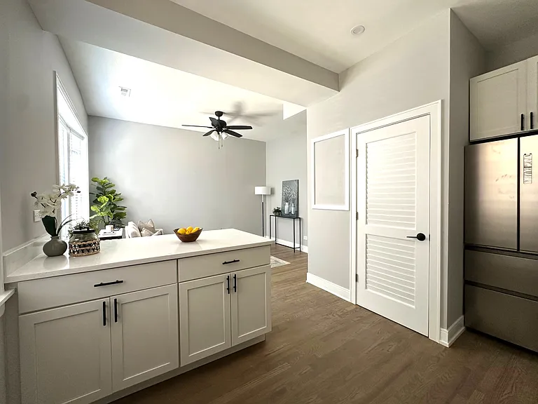 3836 N Wilton Ave #1 — Photo 17
