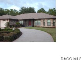 360 E Knightsbridge Pl, Lecanto, FL 34461