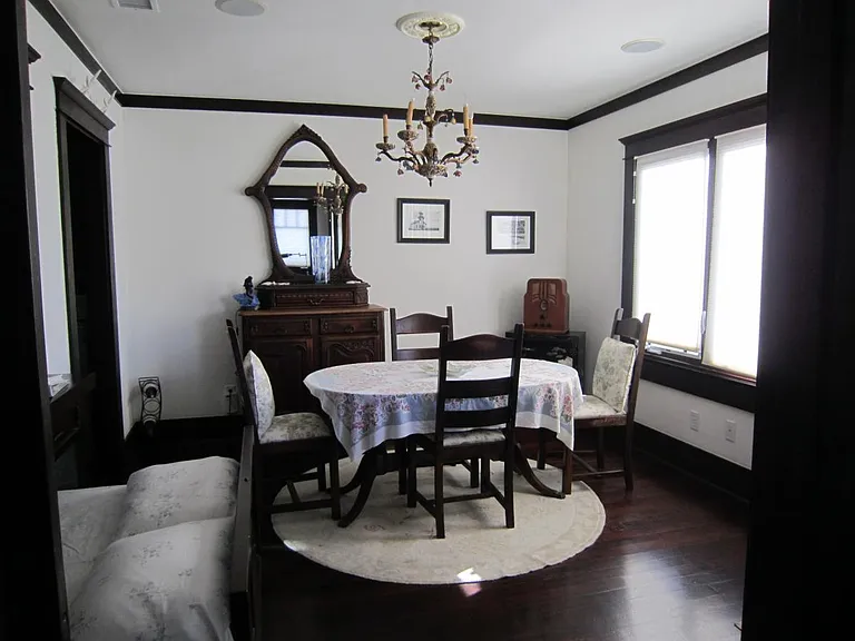 312 Manhattan Ave — Photo 5