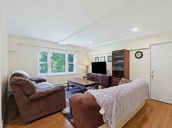 17 Churchill Rd #0 — Photo 4