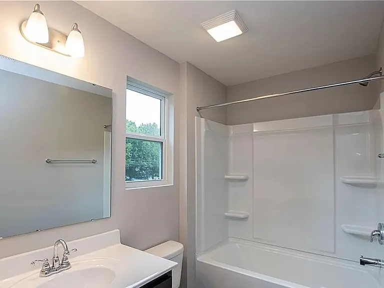 14010 Clayborn St — Photo 13