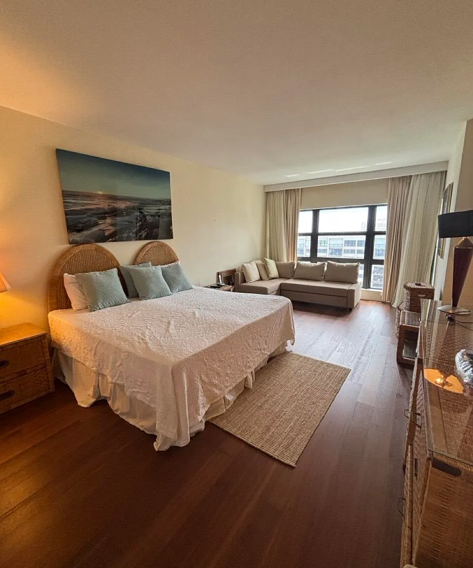 2 bed, 2.5 bath, 1780 sqft, $6,000 — Photo 4