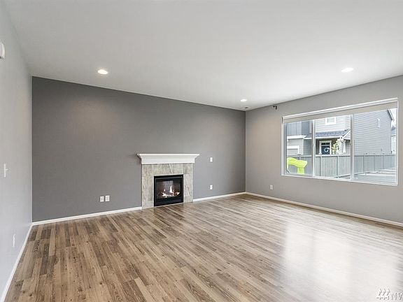 3rd image of 812 Louise Wise Ave NW