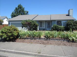 927 Sheraton Dr, Eugene, OR 97401