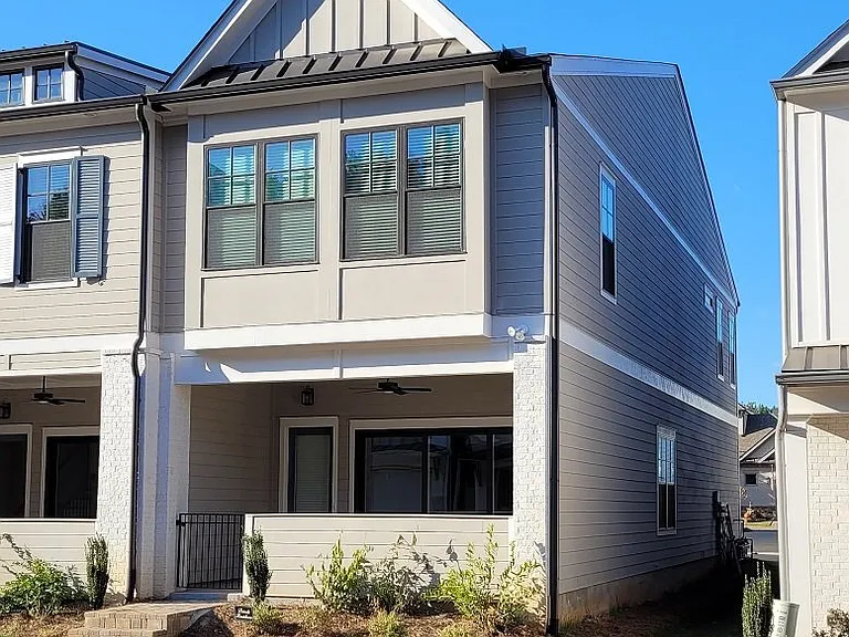 698 Stickley Oak Way — Photo 2