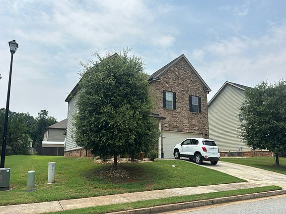 3rd image of 220 Brickstone Pkwy