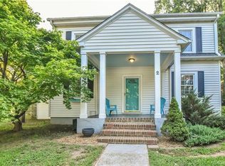 2 Enka Oak St, Candler, NC 28715