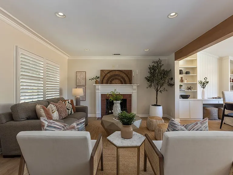 3544 Gardenia Ave — Photo 2
