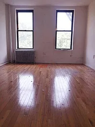 Rented by Best Apartments North Inc