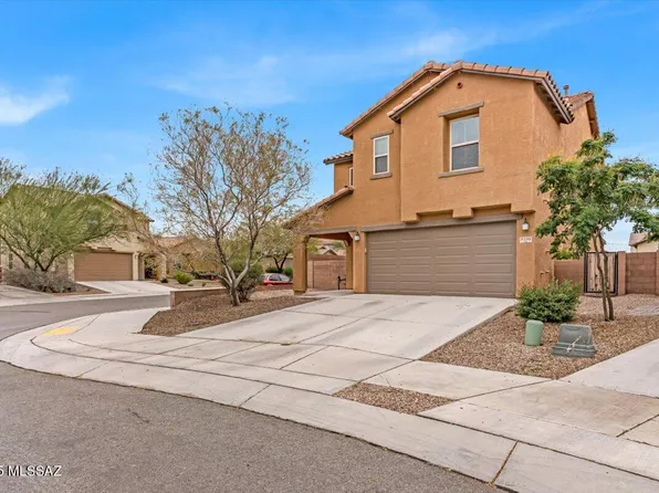9596 S Miller Flats Dr, Tucson, AZ 85747