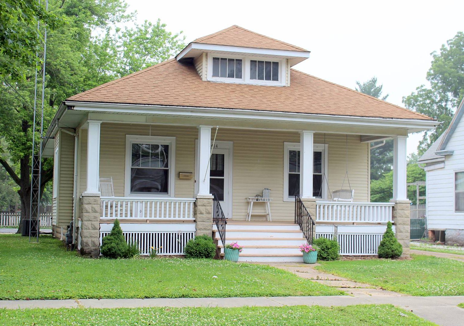 414 E 1st North St, Carlinville, IL 62626 Zillow