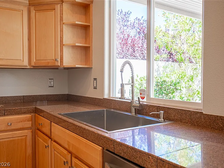 11225 Vintners Ln — Photo 21