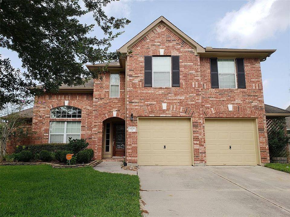 1st image of 14711 Jordanbranch Ln