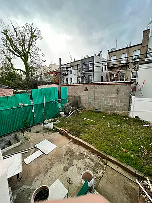 Rented by Hagstrom Management Inc | media 9