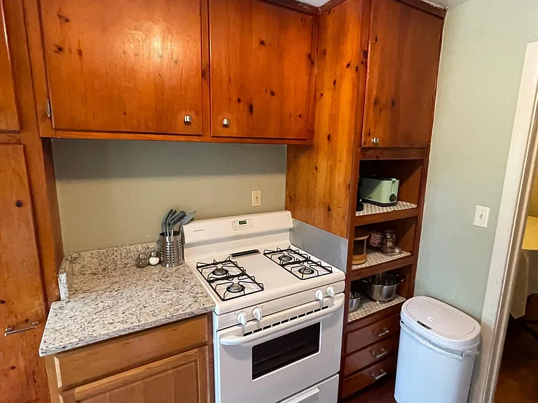 1239 NW 9th Ave #C — Photo 6