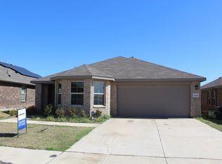 16628 Milwaukee St, Justin, TX 76247