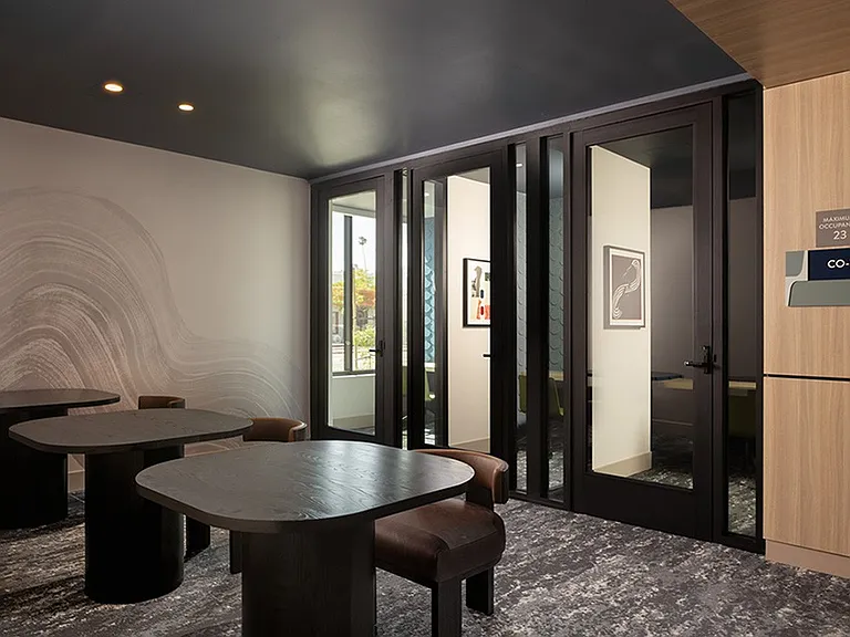 Resa Long Beach — Photo 29