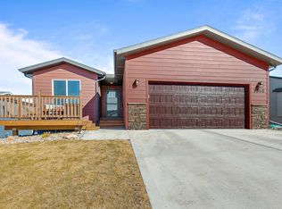 1568 Addison Ave, Rapid City, SD 57701