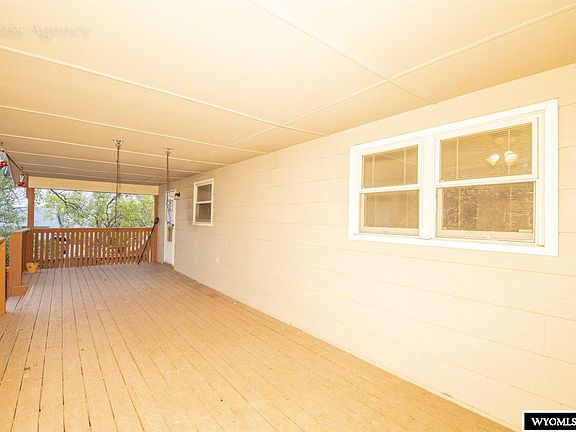 5th image of 776 Green River Ct