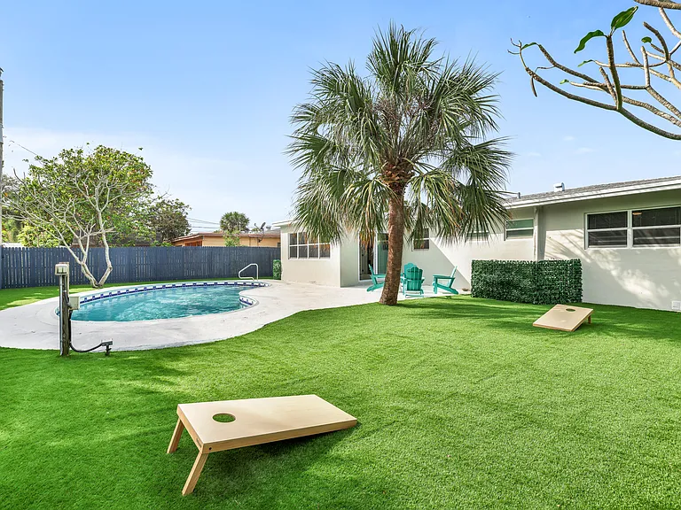 3160 SW 20th Ct — Photo 38