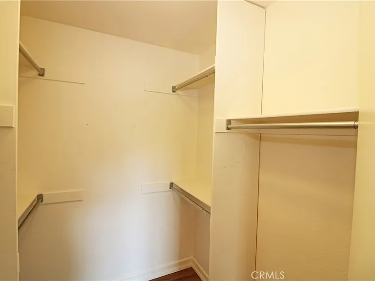 135 Gallery Way — Photo 23