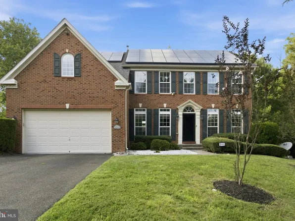 5201 Chestnut Manor Ct, Upper Marlboro, MD 20772