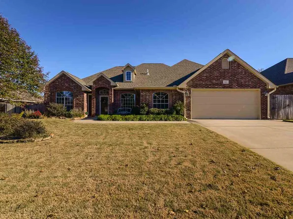 923 S Stoneybrook St, Stillwater, OK 74074