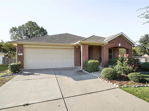 3rd image of 1772 Nina Dr