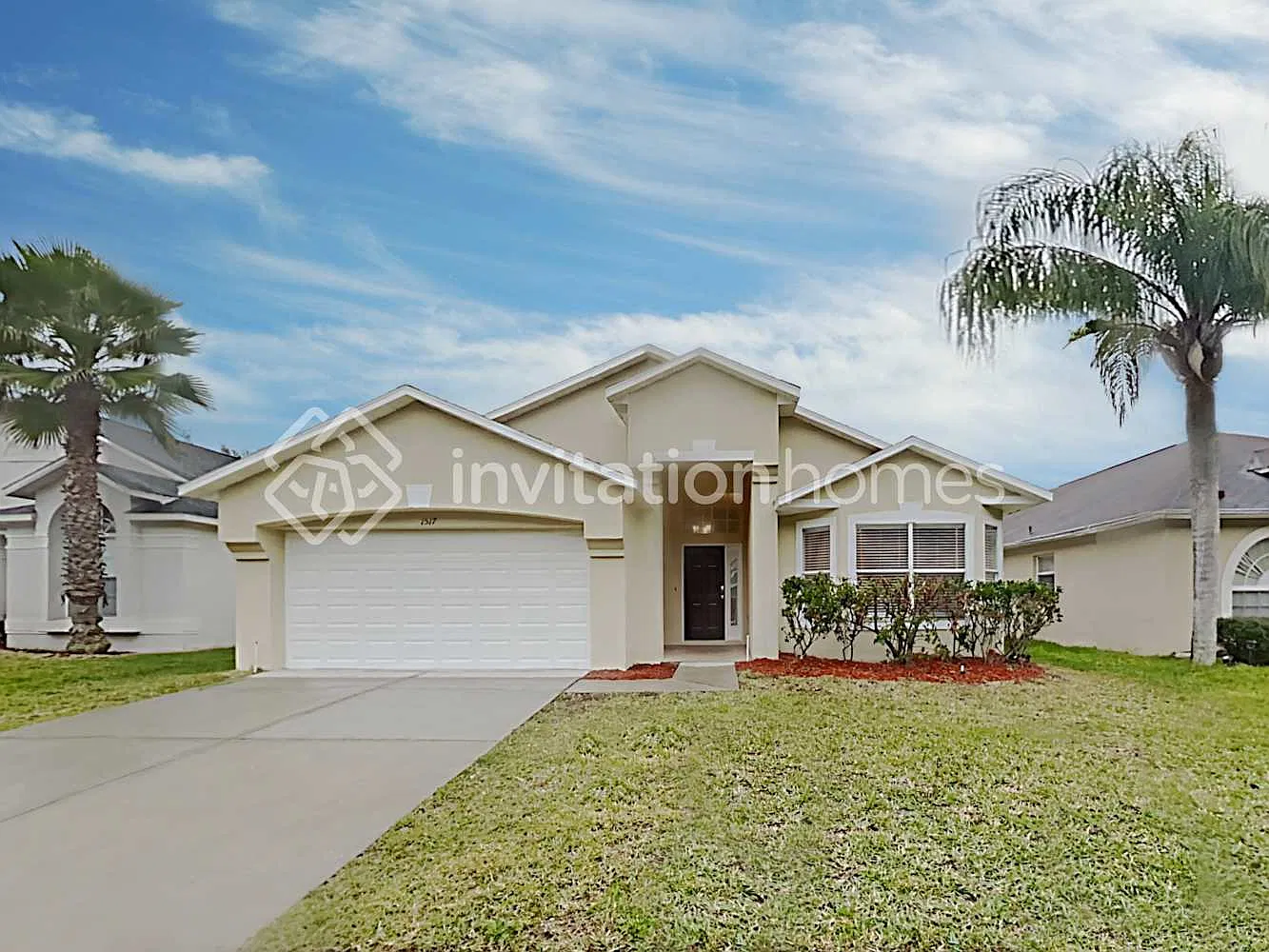 1517 Firewheel Dr Zephyrhills, FL 33543 — Photo 1