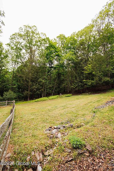 4th image of 129 Otisville Road