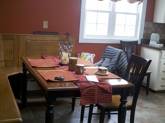 Built in Kitchen Bench